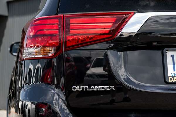 2018 Mitsubishi Outlander Exceed ZL