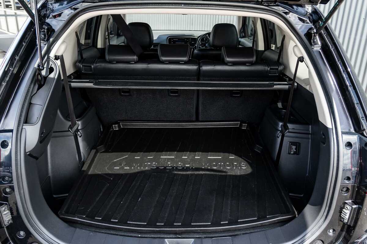 2018 Mitsubishi Outlander Exceed ZL