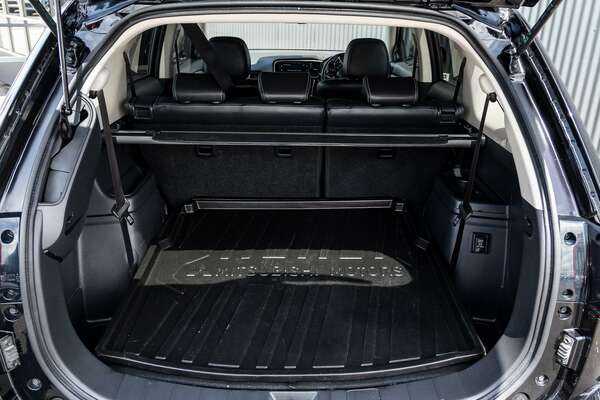 2018 Mitsubishi Outlander Exceed ZL