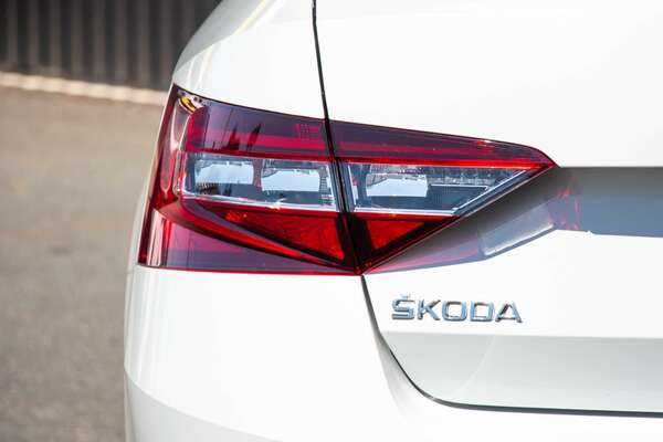 2017 SKODA Superb 162TSI NP