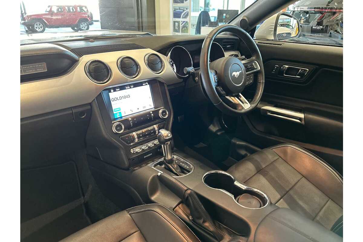 2016 Ford Mustang  FM