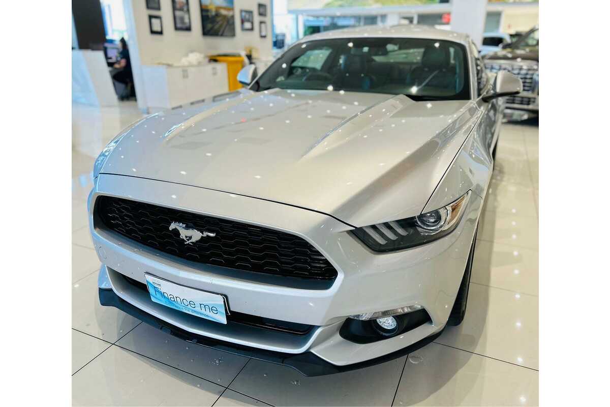 2016 Ford Mustang  FM