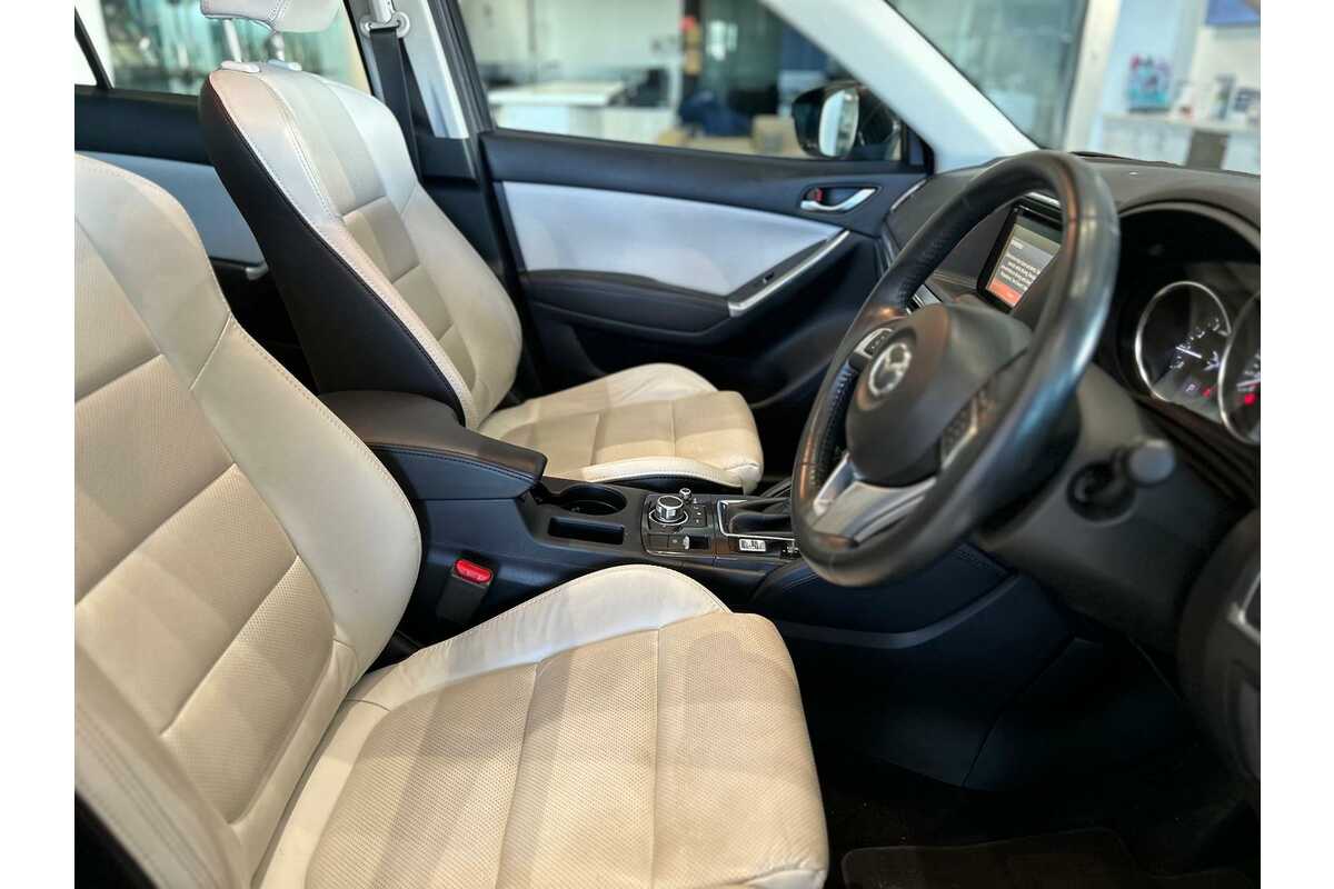 2015 Mazda CX-5 Grand Touring KE Series 2