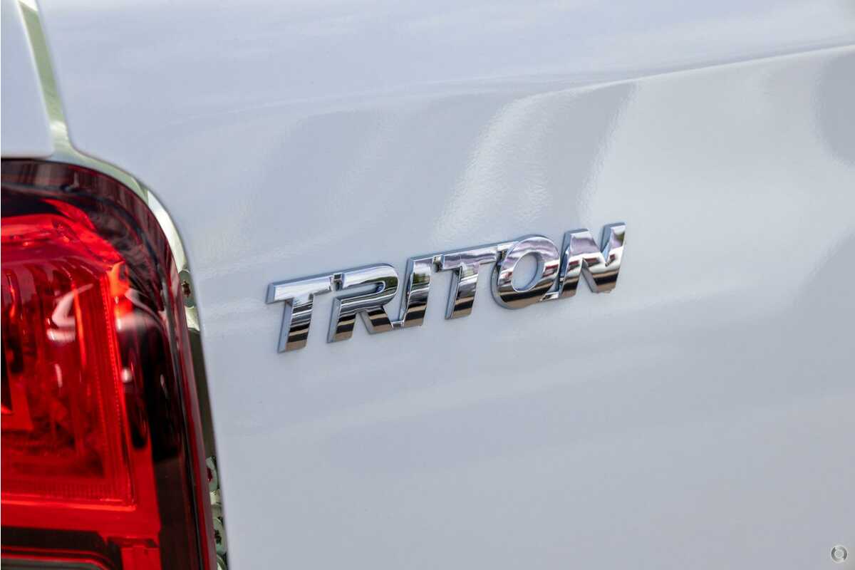2023 Mitsubishi Triton GLX MR