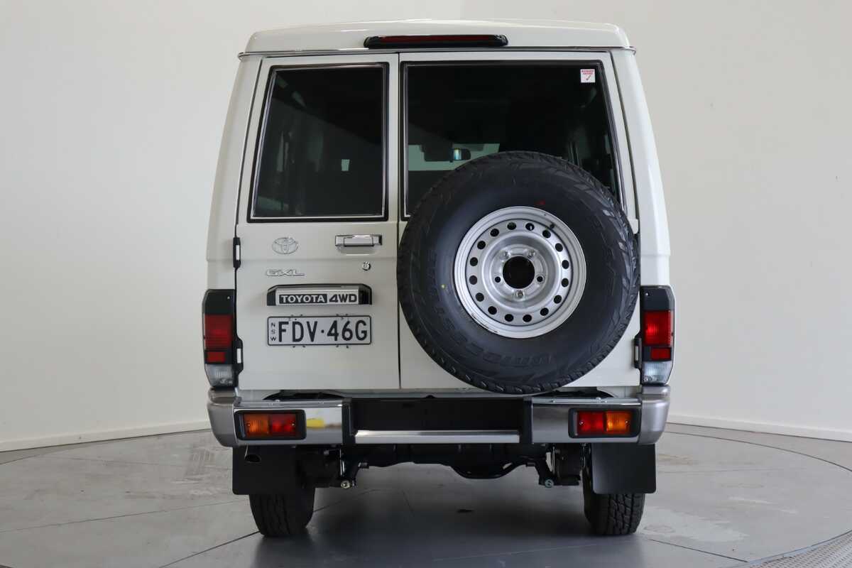 2023 Toyota LandCruiser 70 LC Military GXL 4.5L Tual Troop Carrier 7C 001 7C25140B0