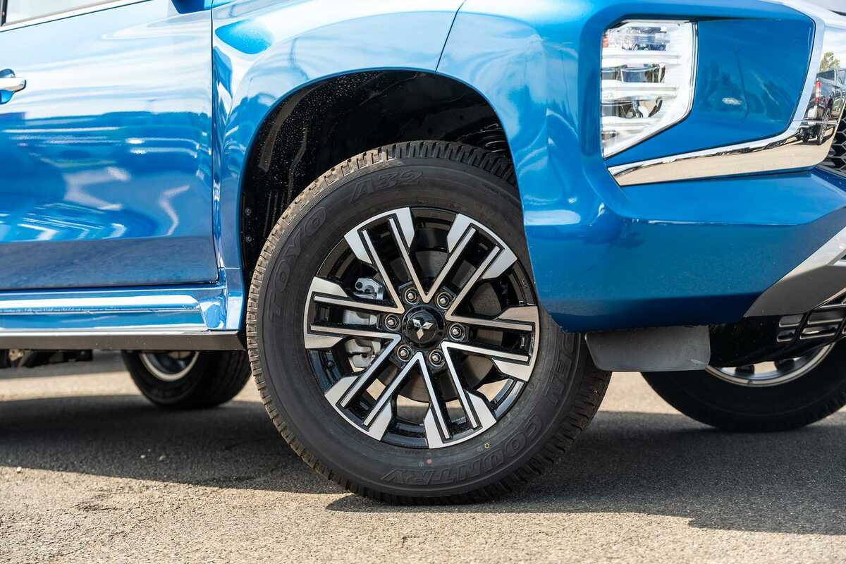2023 Mitsubishi Pajero Sport Exceed QF