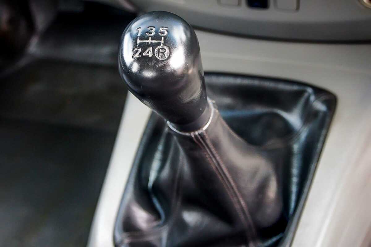 2010 Toyota Hilux SR KUN16R