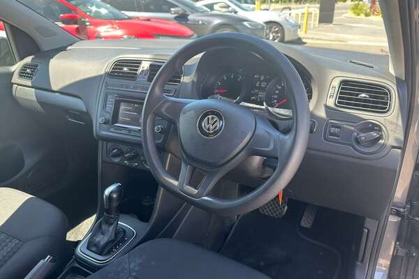 2015 Volkswagen Polo 66TSI Trendline 6R