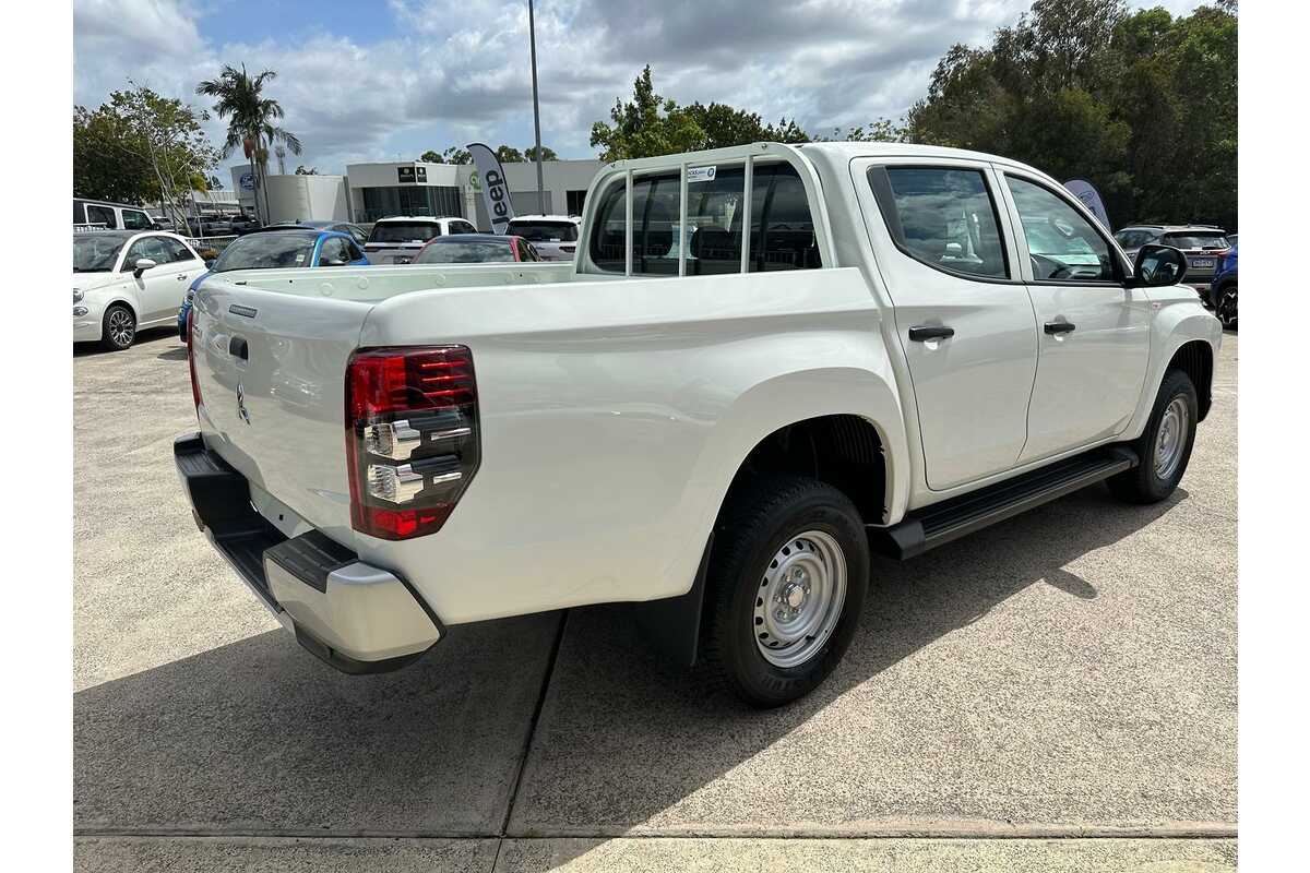 2023 Mitsubishi Triton GLX MR