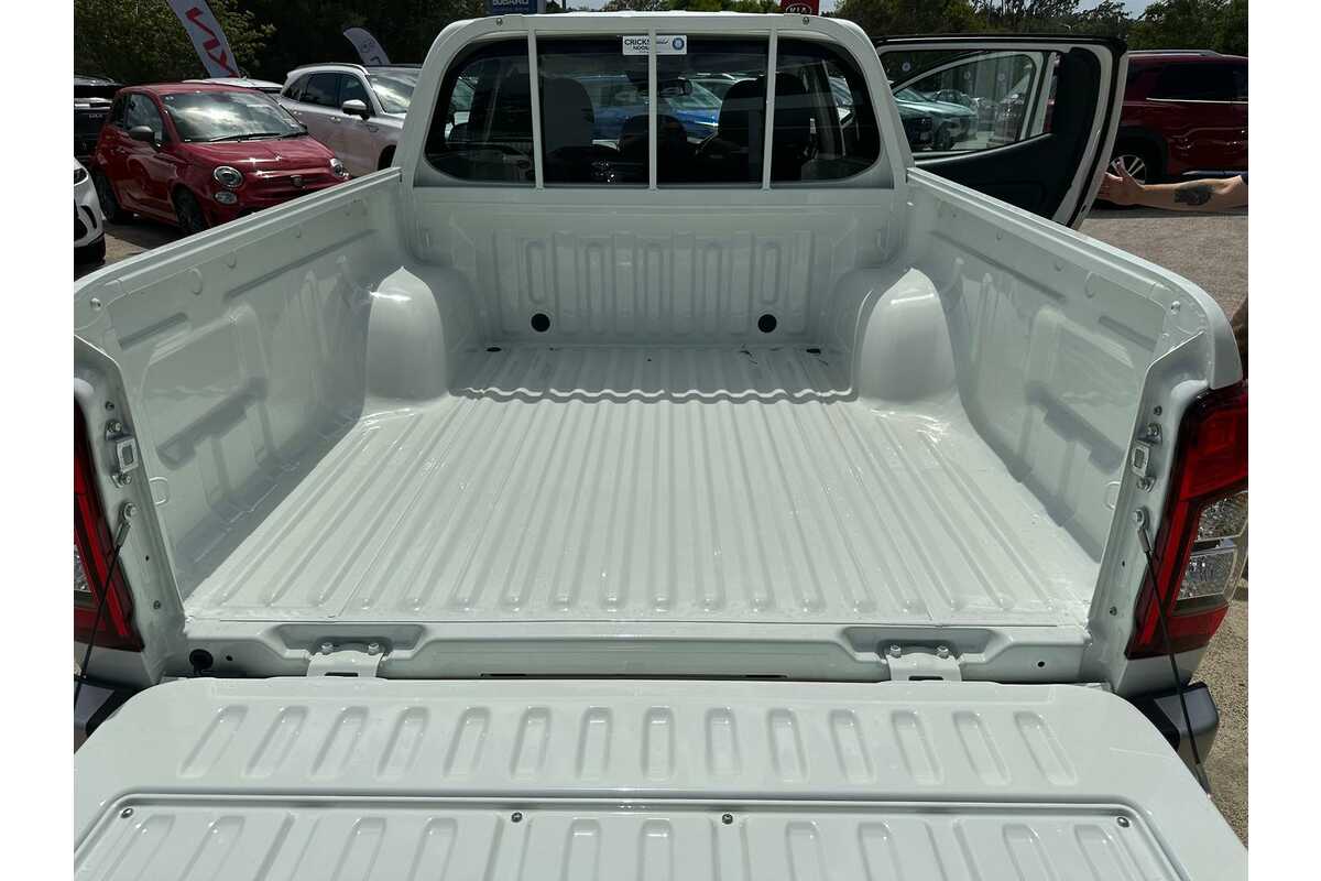 2023 Mitsubishi Triton GLX MR