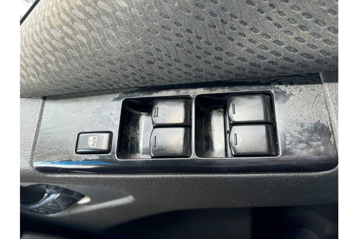 2012 Nissan Navara ST D40 Series 6