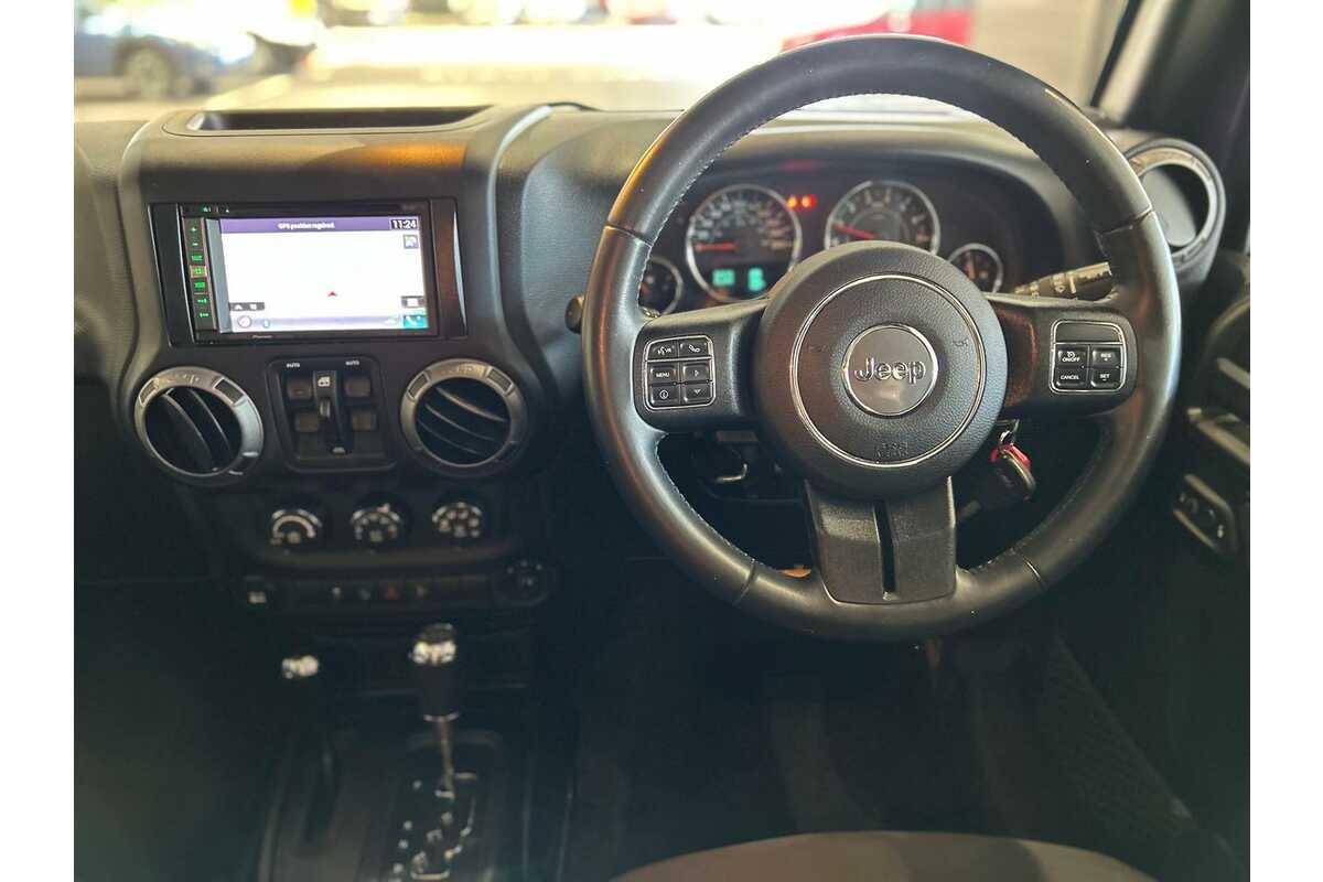 2017 Jeep Wrangler Unlimited Sport JK