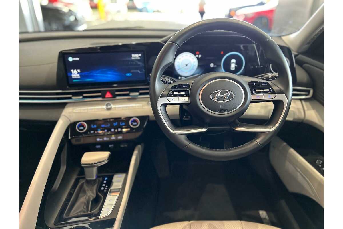 2022 Hyundai i30 Elite CN7.V1