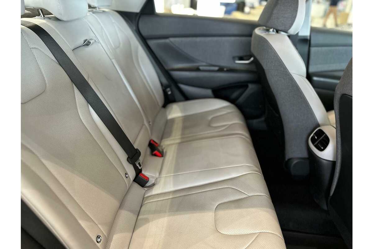 2022 Hyundai i30 Elite CN7.V1