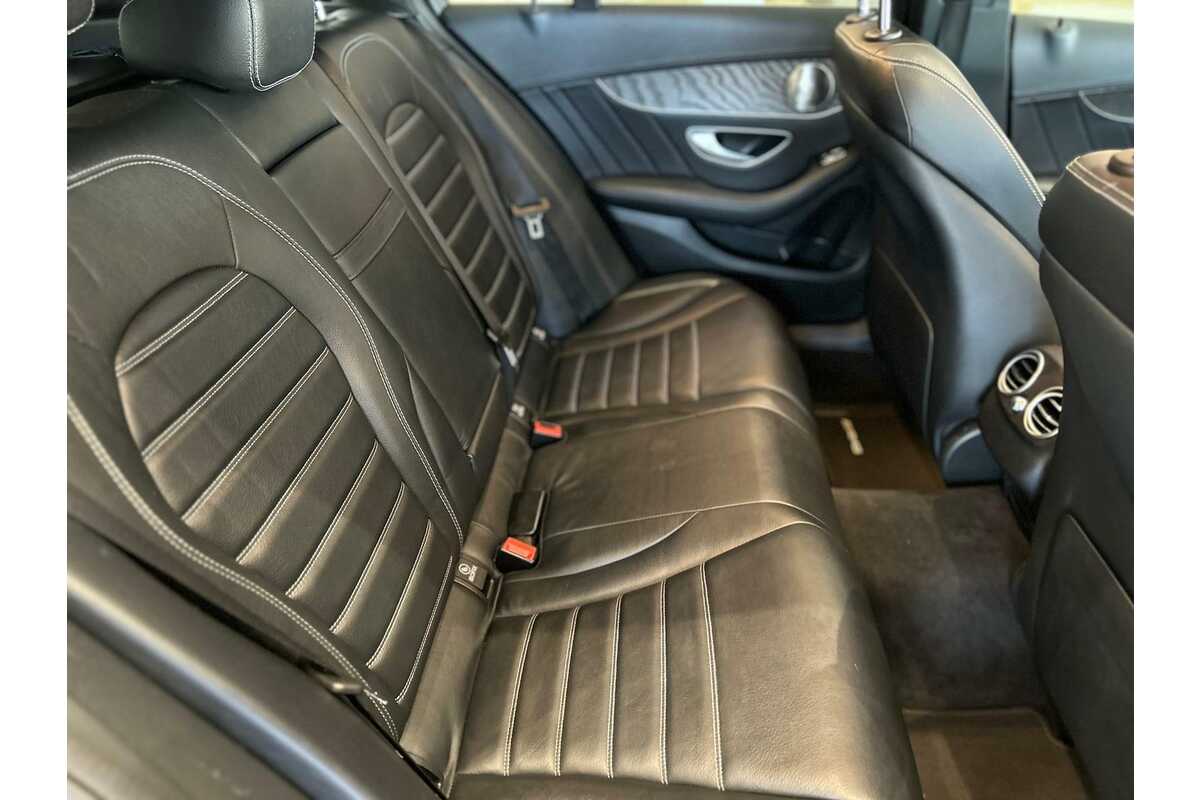 2015 Mercedes Benz C-Class C250 S205