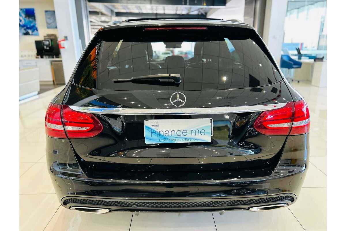 2015 Mercedes Benz C-Class C250 S205