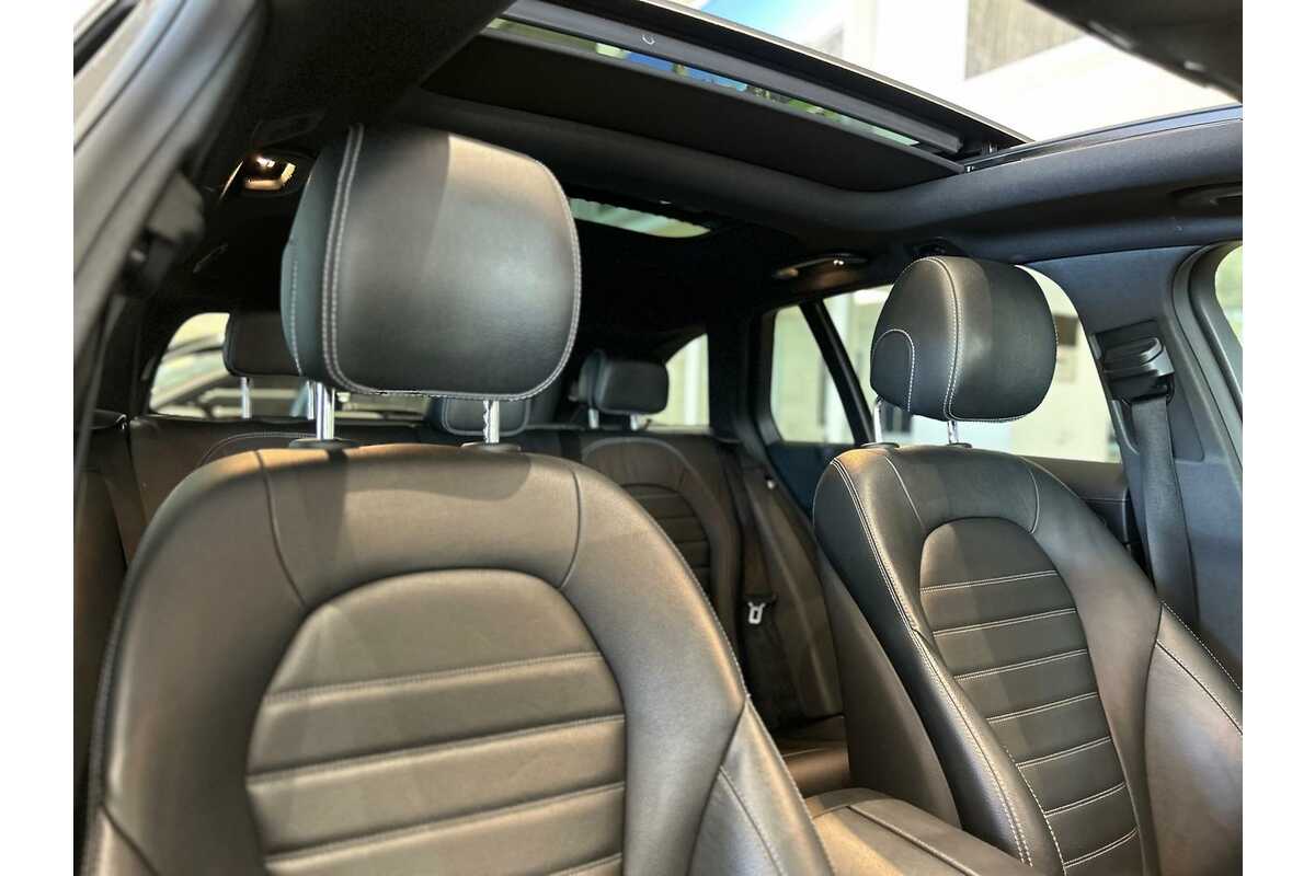 2015 Mercedes Benz C-Class C250 S205