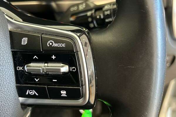 2021 Kia Sorento Sport MQ4