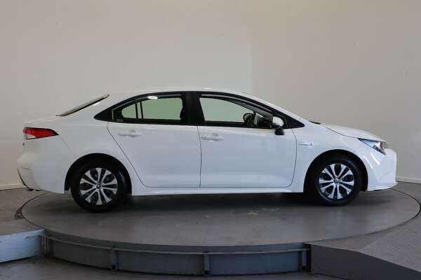 2021 Toyota Corolla Sedan Hybrid Ascent Sport 1.8L001 4390580A0