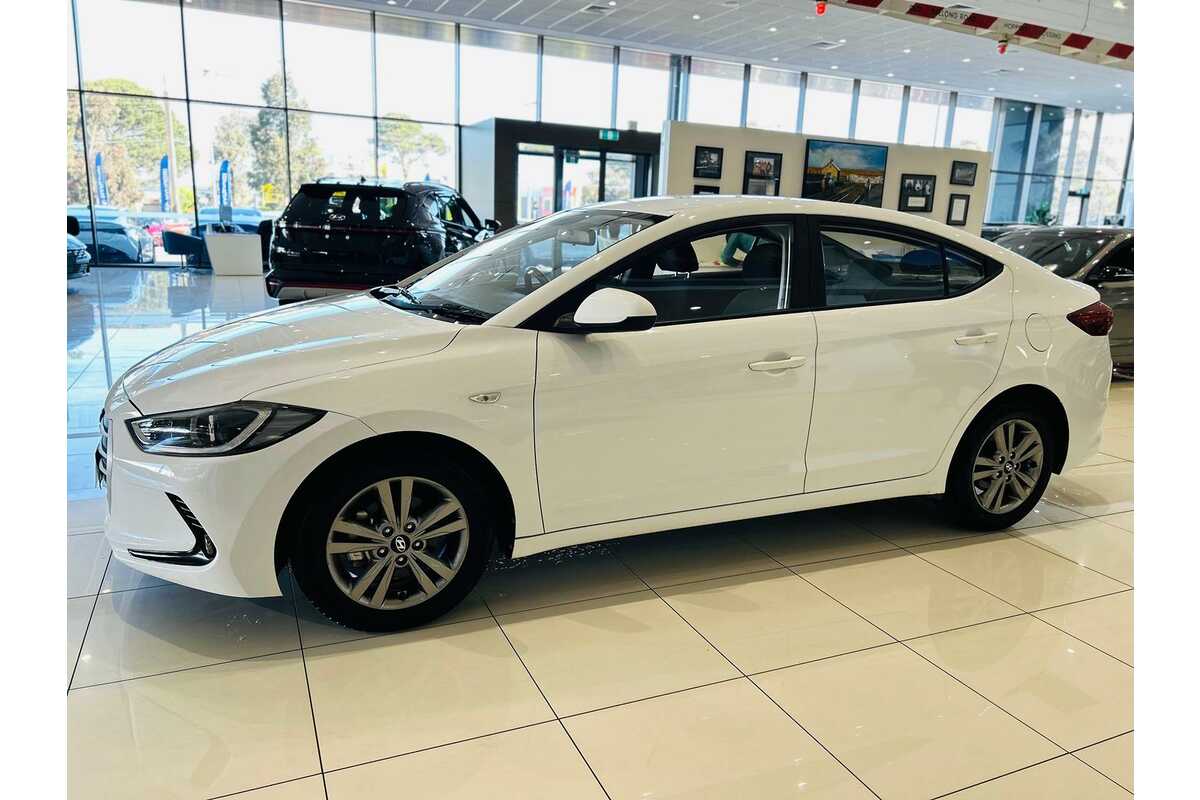 2018 Hyundai Elantra Active AD