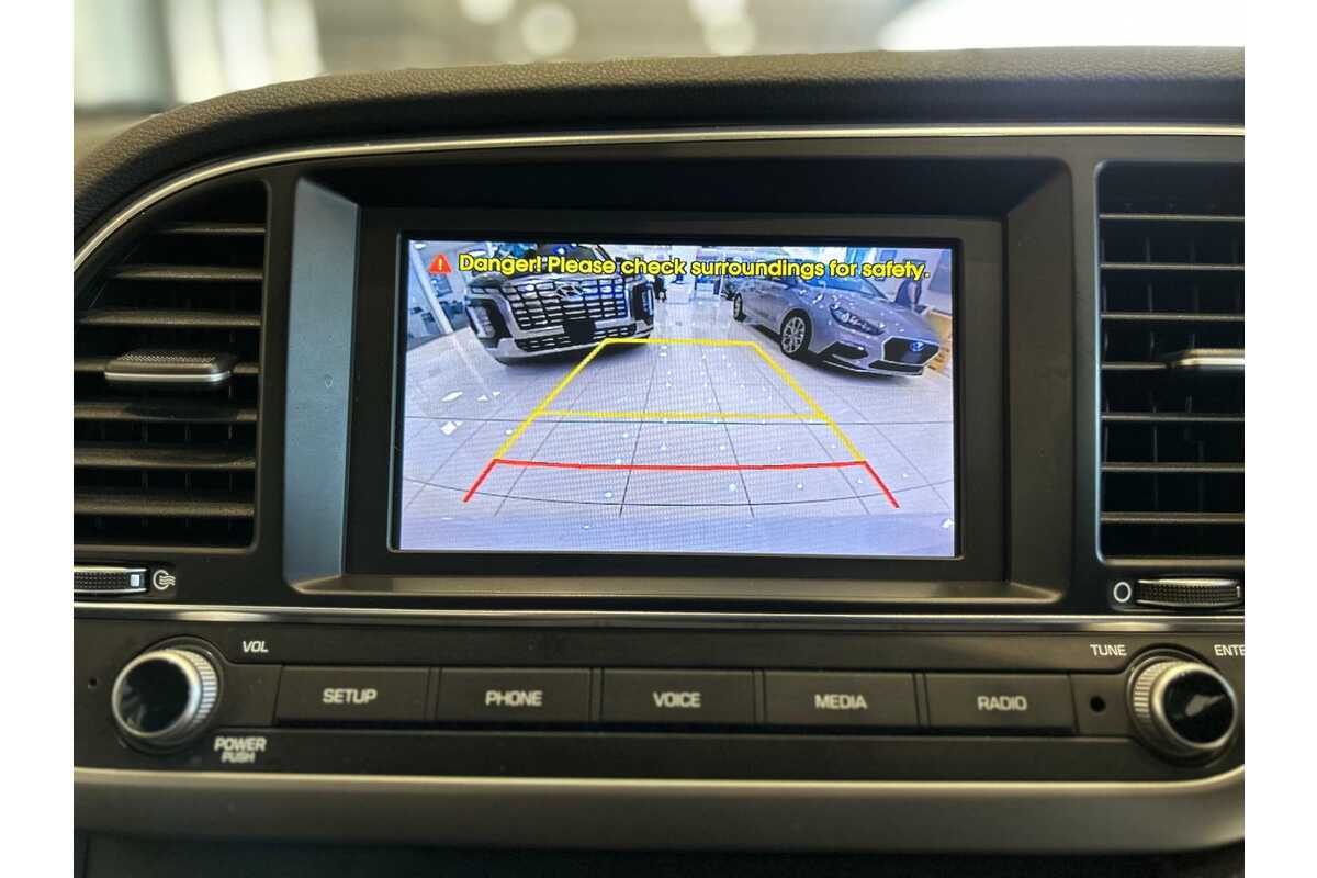2018 Hyundai Elantra Active AD