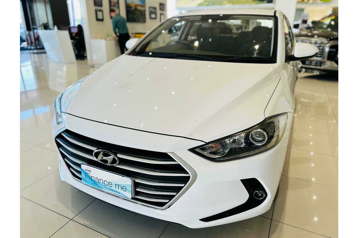 2018 Hyundai Elantra Active AD