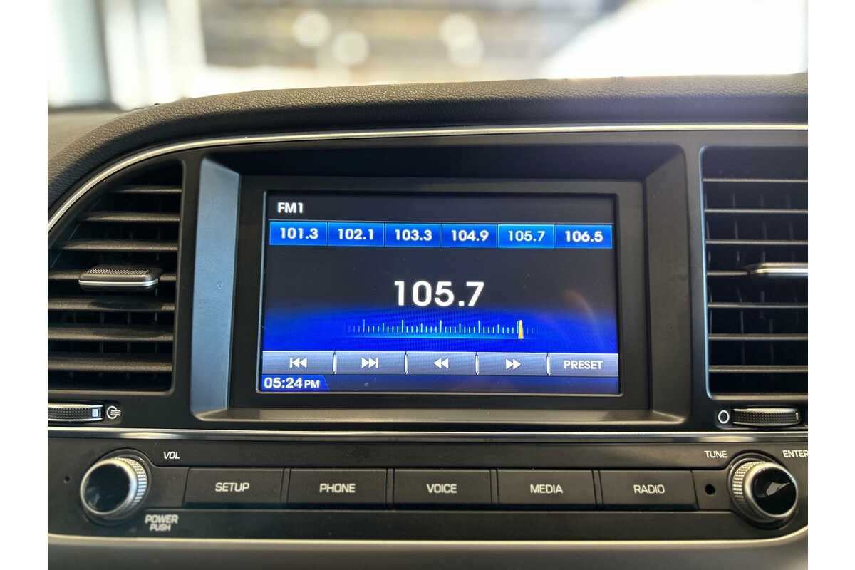 2018 Hyundai Elantra Active AD