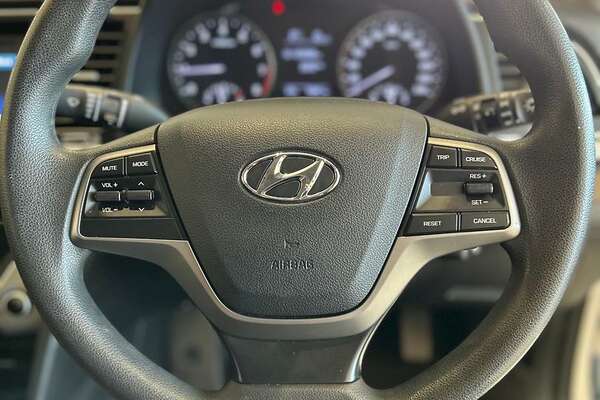 2018 Hyundai Elantra Active AD