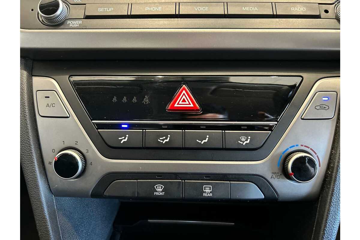 2018 Hyundai Elantra Active AD