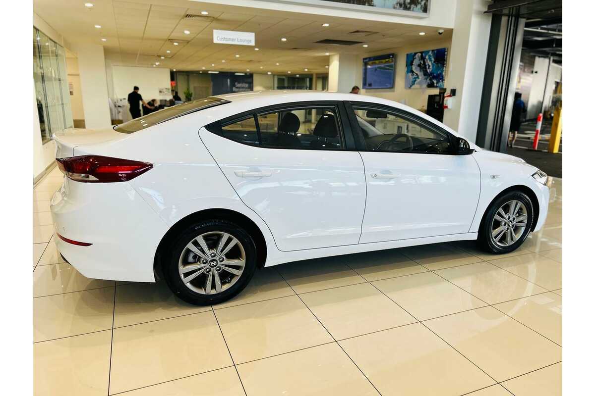 2018 Hyundai Elantra Active AD
