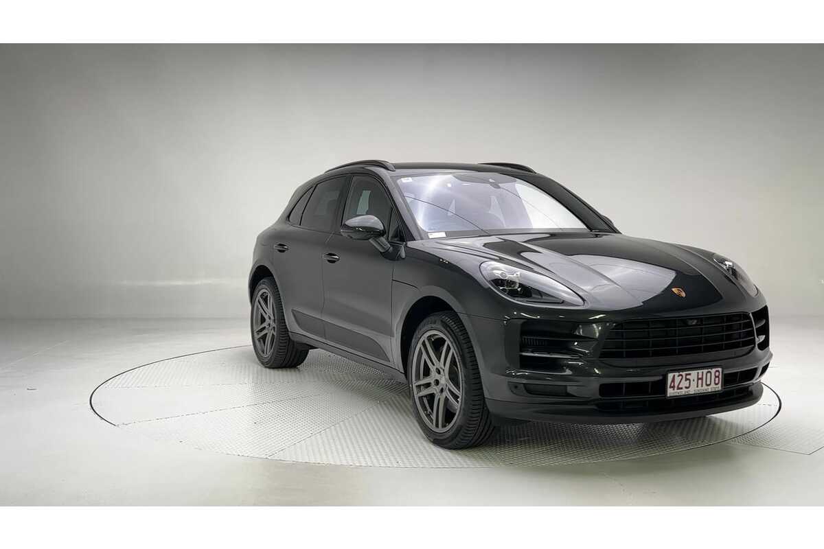 2021 Porsche Macan S 95B