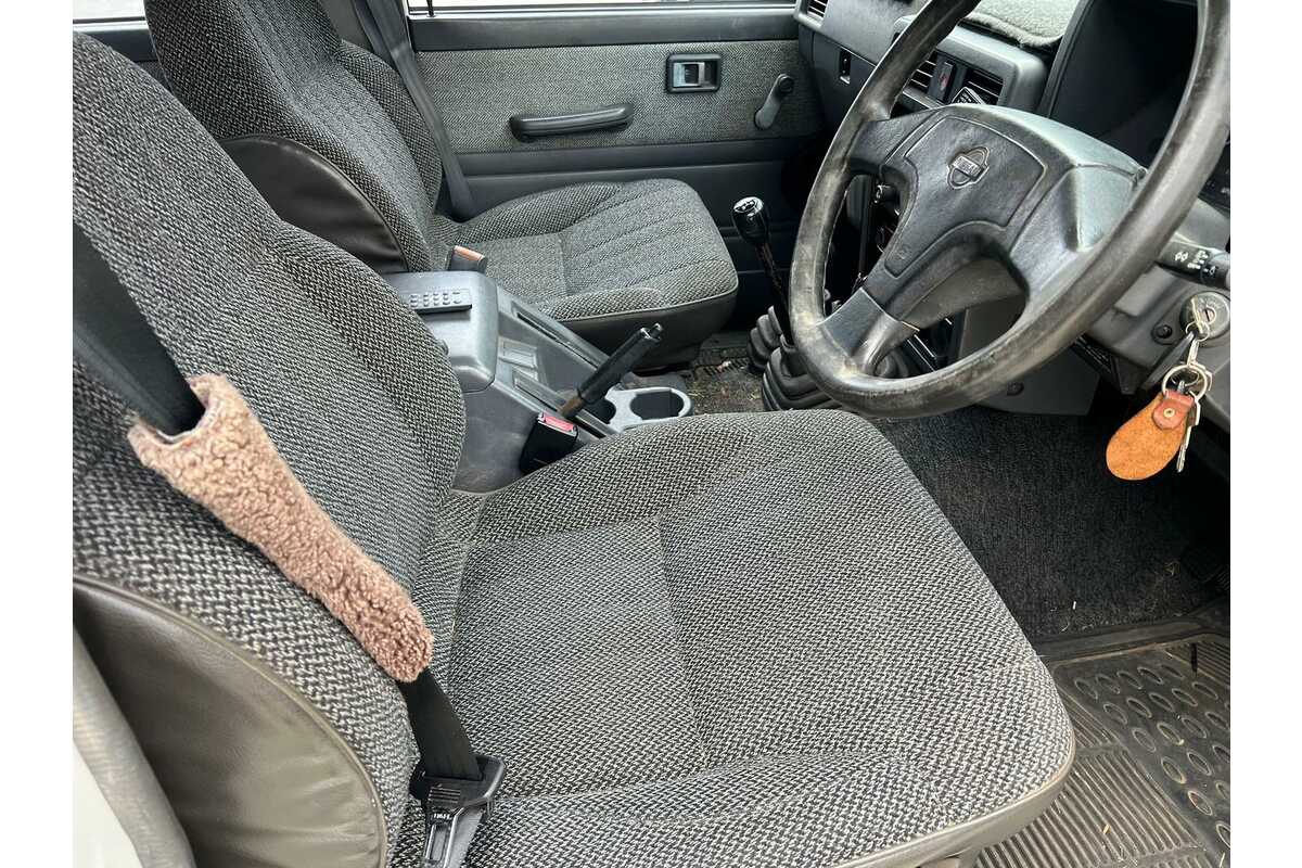 1988 Nissan Patrol ST GQ