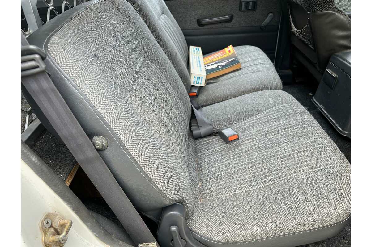 1988 Nissan Patrol ST GQ