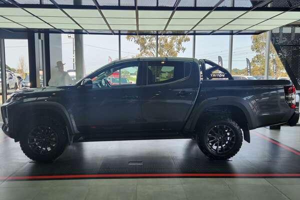 2023 Mitsubishi Triton GSR MR