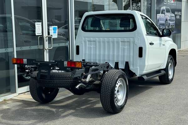 2023 Mitsubishi Triton GLX MR