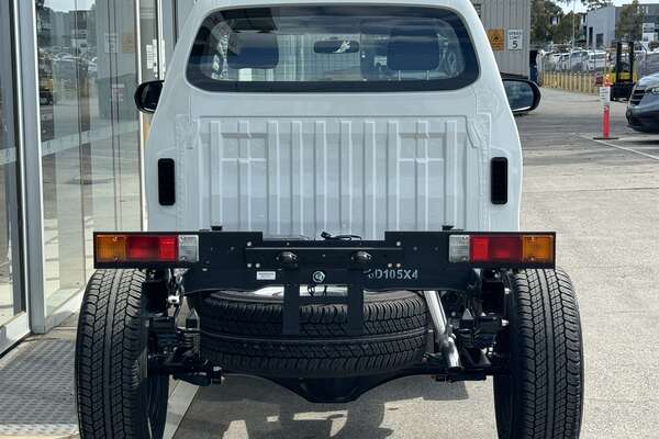 2023 Mitsubishi Triton GLX MR