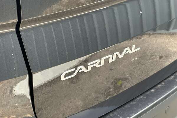 2023 Kia Carnival Si KA4