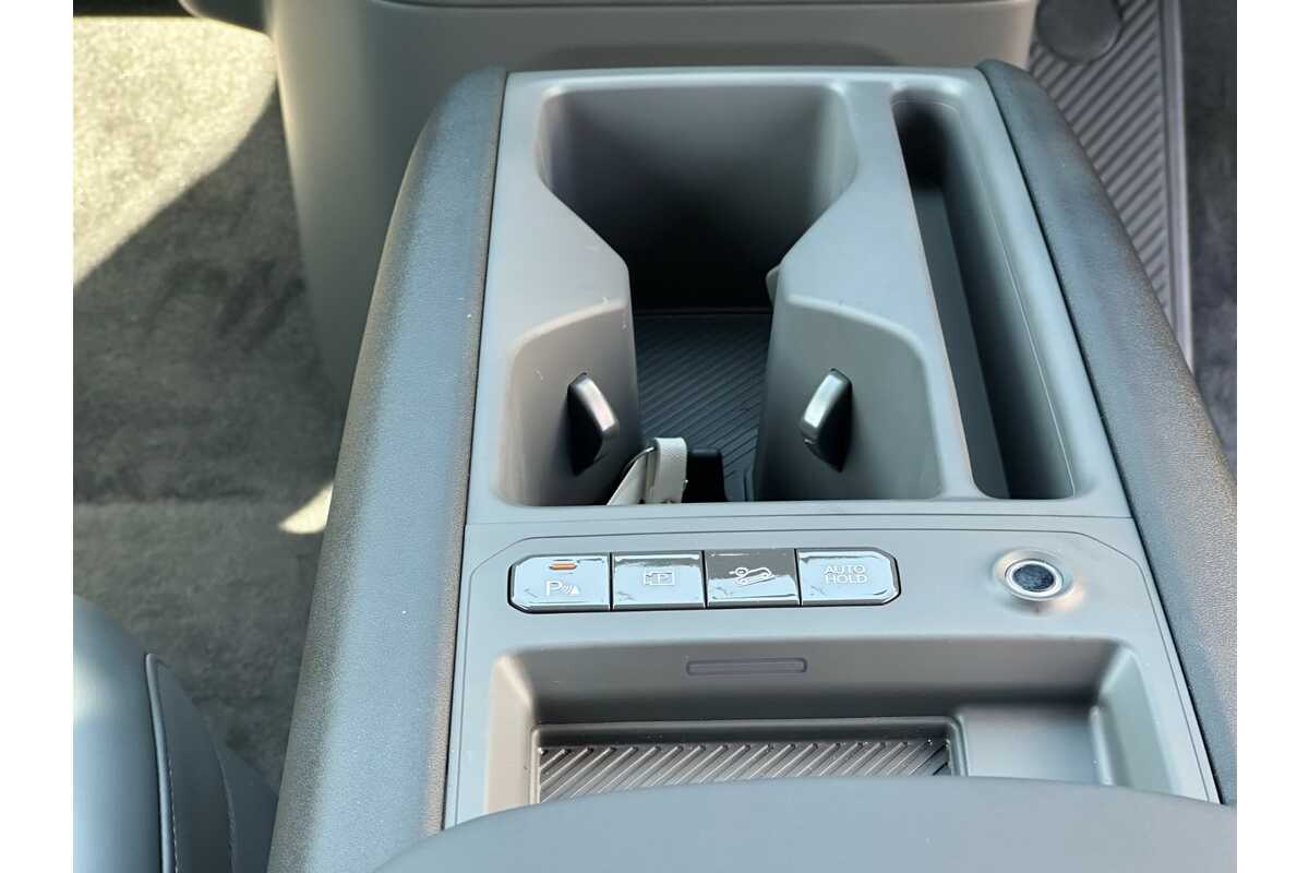 2023 Kia EV9 Air MV