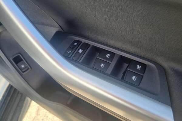 2023 LDV T60 Max LUXE Mega Tub LWB  SK8C