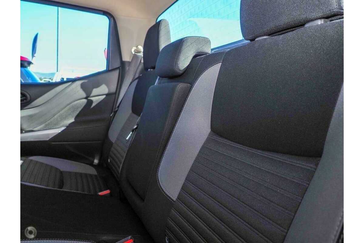 2023 Nissan Navara SL Warrior D23