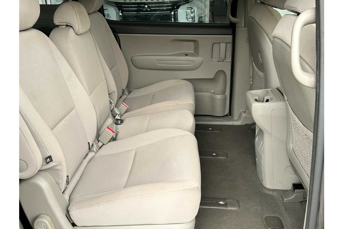 2017 Kia Carnival S YP MY17