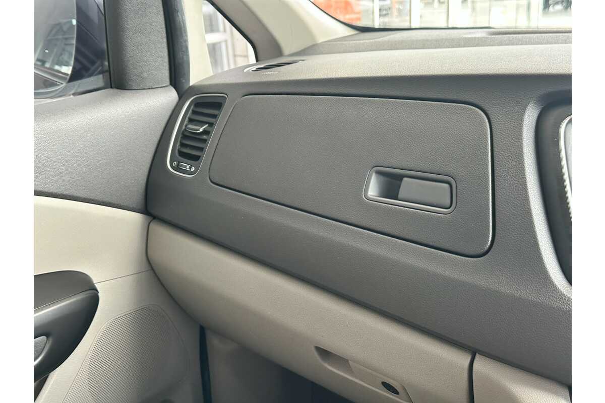 2017 Kia Carnival S YP MY17