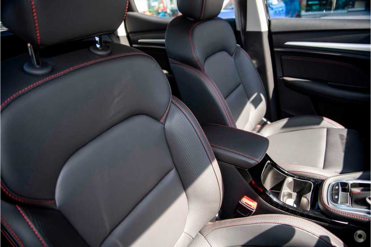 2023 MG ZST Excite S13