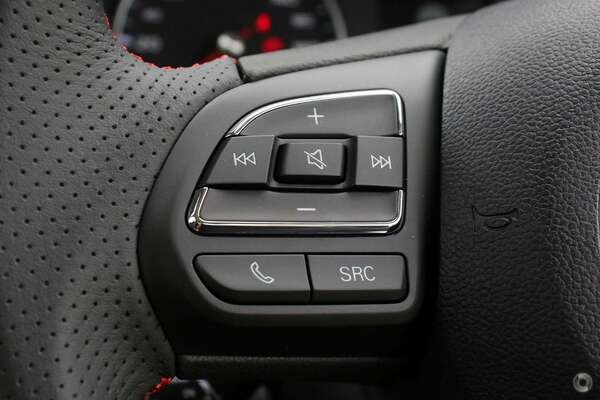 2023 MG ZST Excite S13