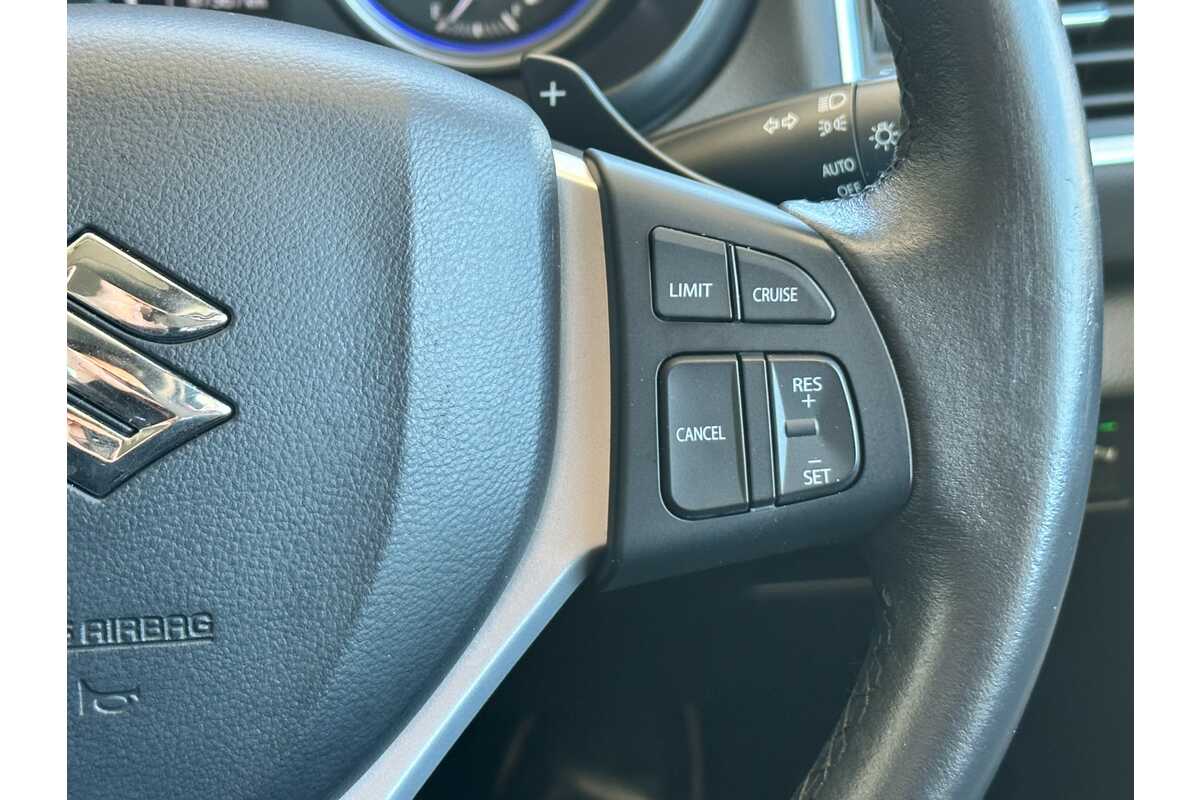 2018 Suzuki S-cross TURBO JY