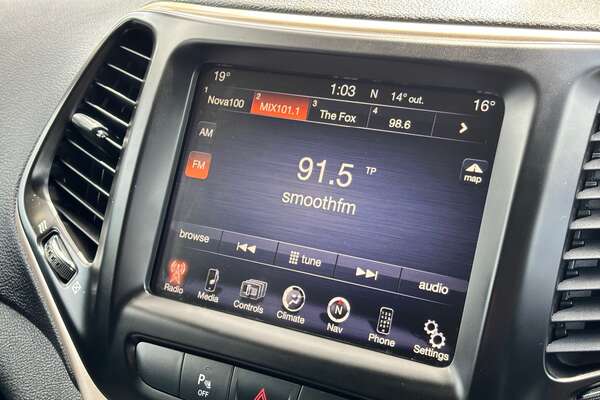 2015 Jeep Cherokee LONGITUDE KL MY15