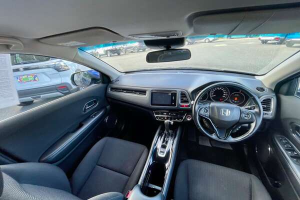 2015 Honda HR-V VTi-S