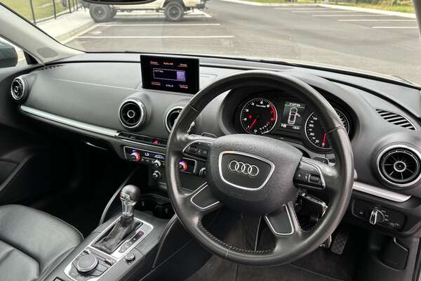 2013 Audi A3 ATTRACTION 8V