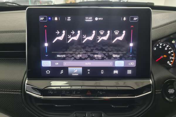 2023 Jeep Compass Night Eagle M6