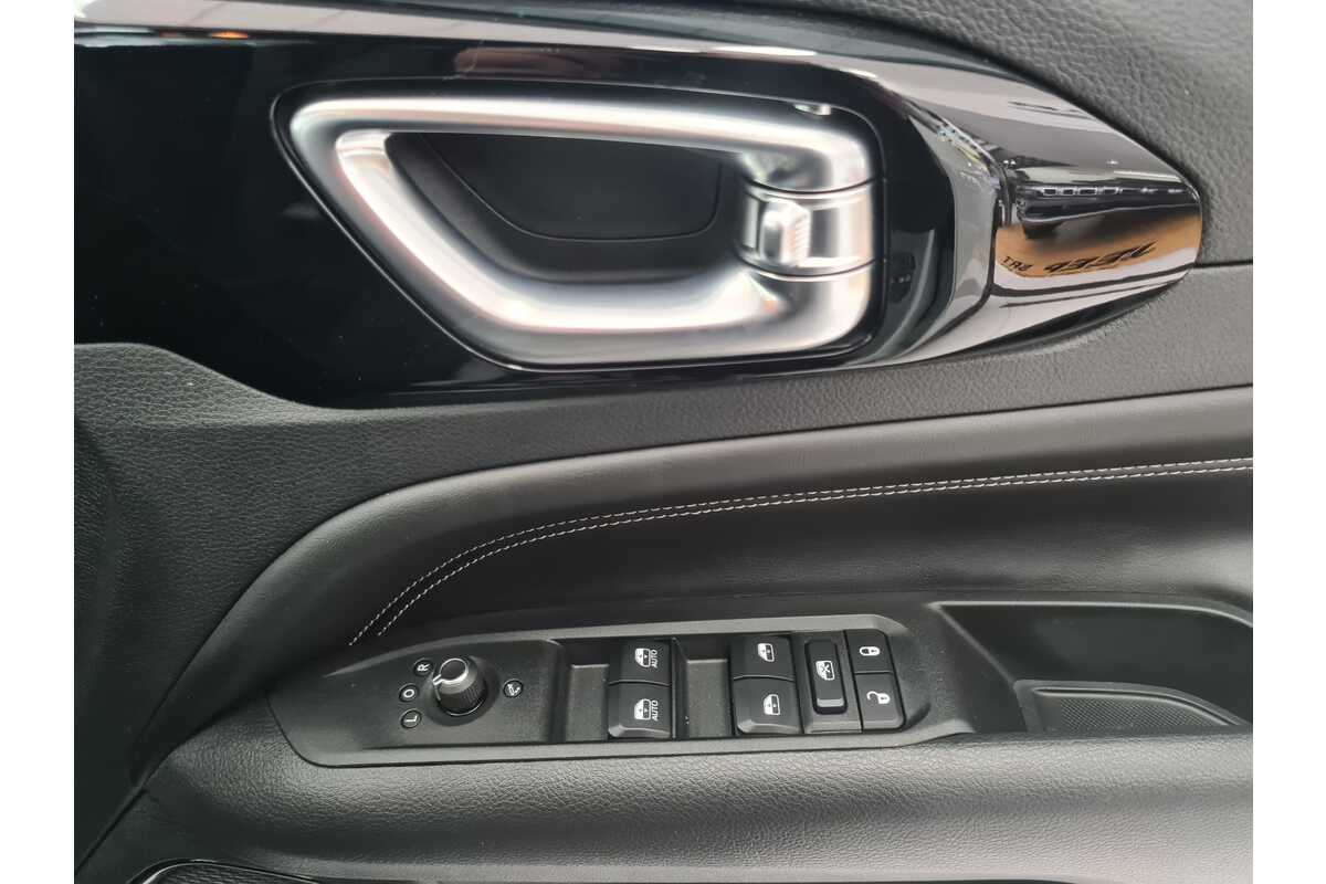 2023 Jeep Compass Night Eagle M6